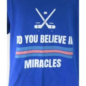 Vtg Do You Believe In Miracles 1980 USA Hockey Team Miracle On Ice Tshirt Large